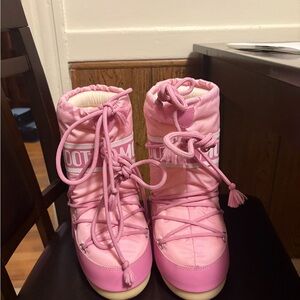 Moon Boot Pink Kids Boots